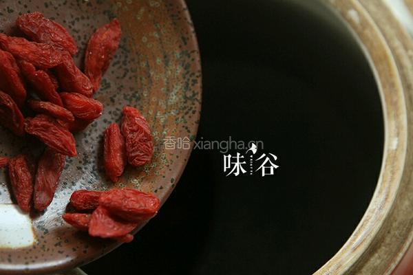 杜仲巴戟猪腰汤的做法图解7