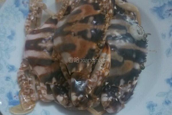  焖海蟹的做法图解1