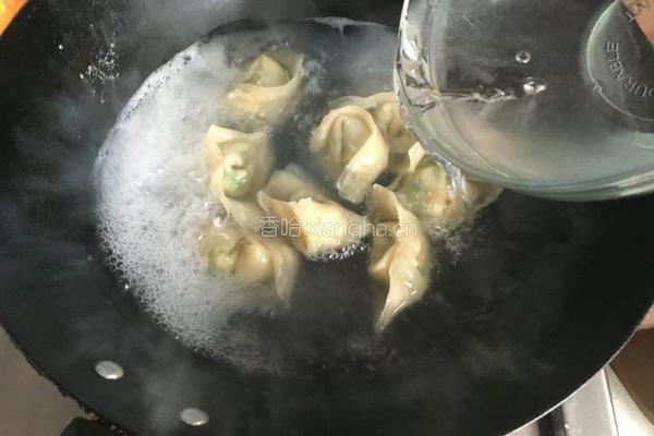菜肉大馄饨的做法图解11