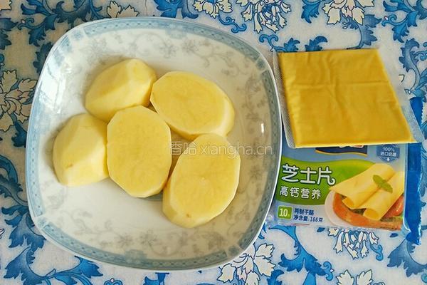 土豆芝士球的做法图解1