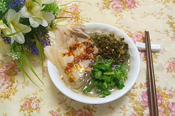 酸菜白肉粉条的做法图解11