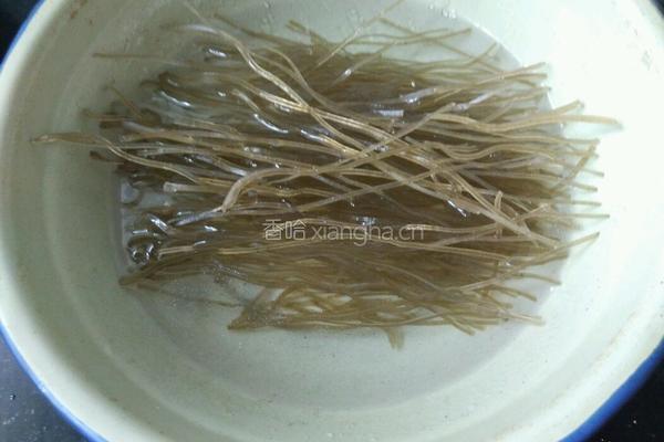 酸菜白肉粉条的做法图解7