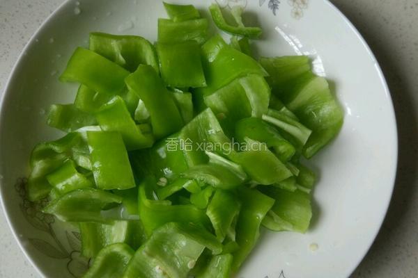 生炒鱼片的做法图解2