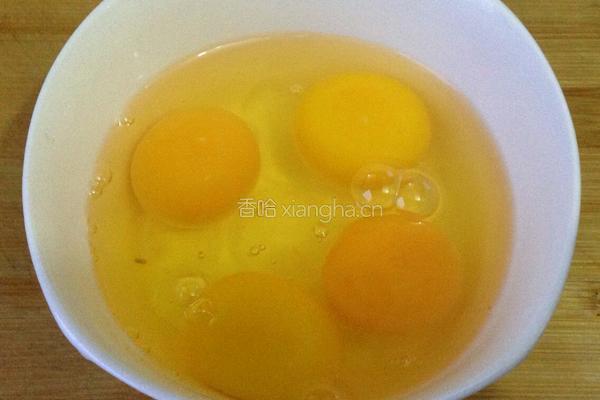 宝宝辅食之鸡蛋羹的做法图解1
