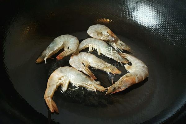 干烧大虾的做法图解4