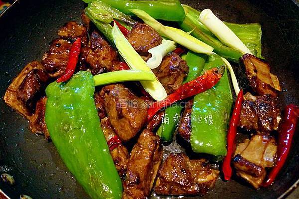 双椒煎排骨的做法图解8