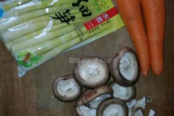 香菇笋片的做法图解1