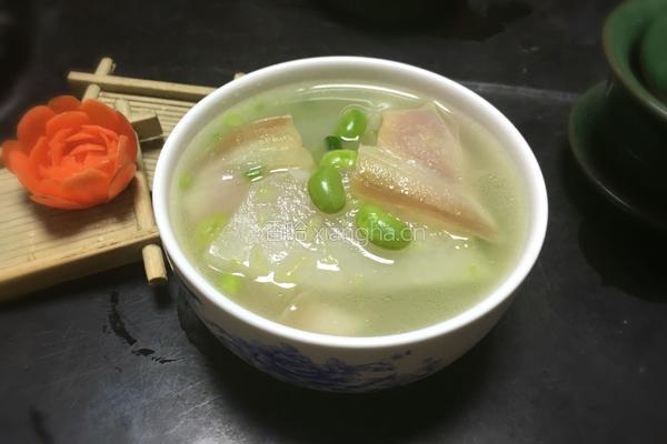 冬瓜毛豆咸肉汤的做法图解1