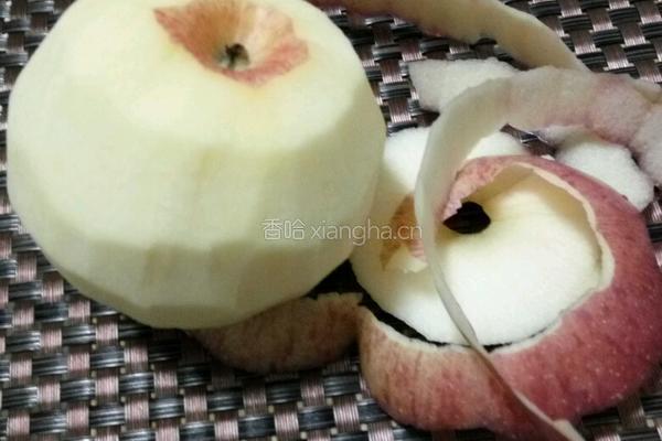苹果银耳羹的做法图解1