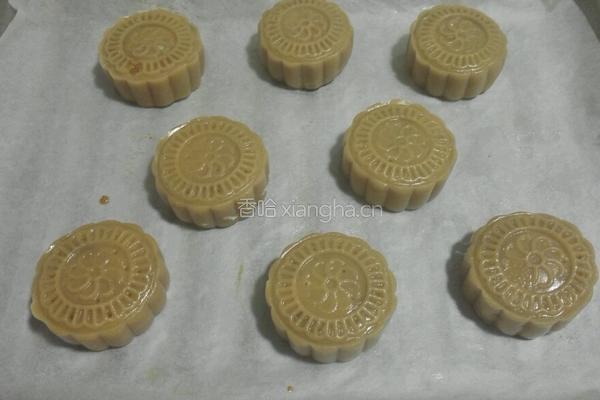 莲蓉蛋黄月饼的做法图解15