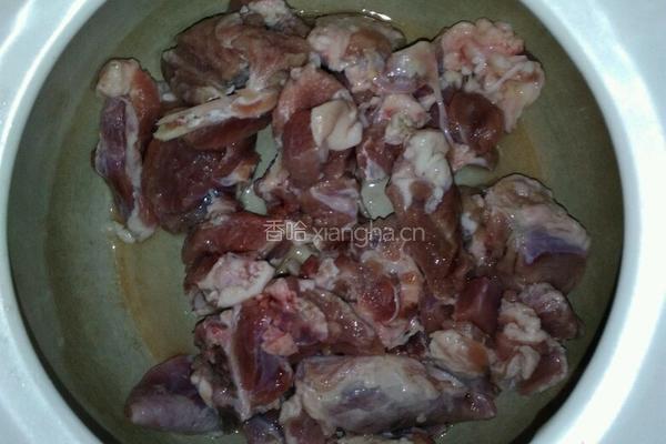 青萝卜炖羊肉的做法图解2