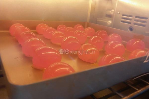 三色蛋黄酥的做法图解2