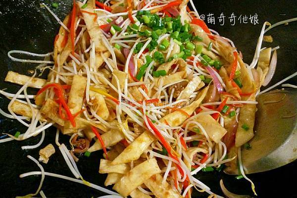 豆芽肉丝炒饼的做法图解12