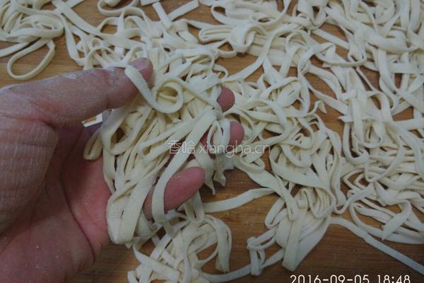打卤手擀面的做法图解10
