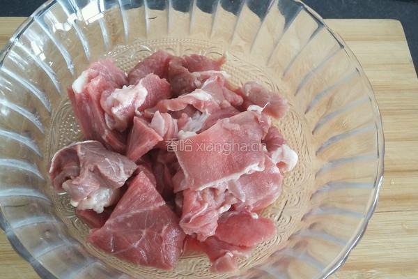 炒嫩牛肉的做法图解2