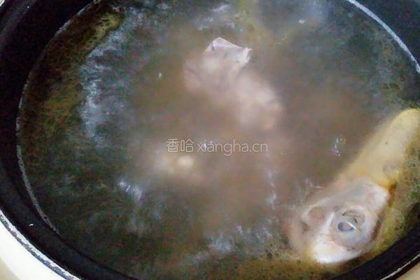 酸菜老鸭汤的做法图解7