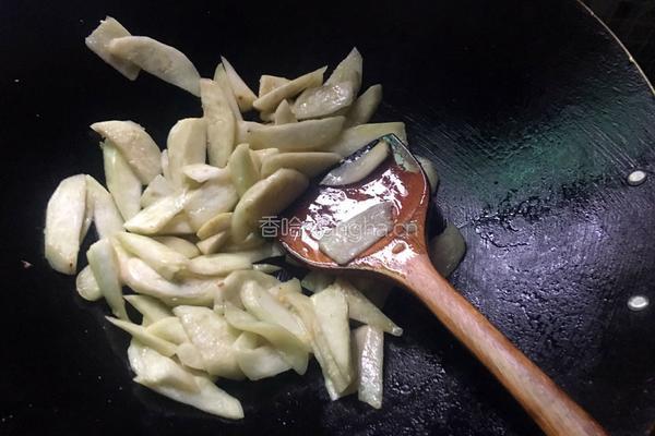茄子炒蛋的做法图解7