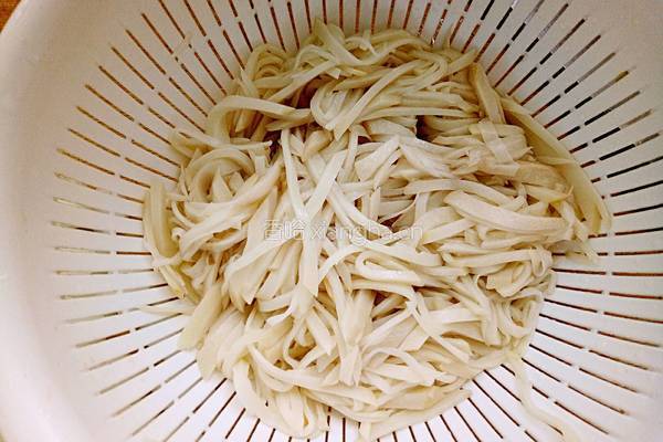 培根杏鲍菇卷的做法图解7