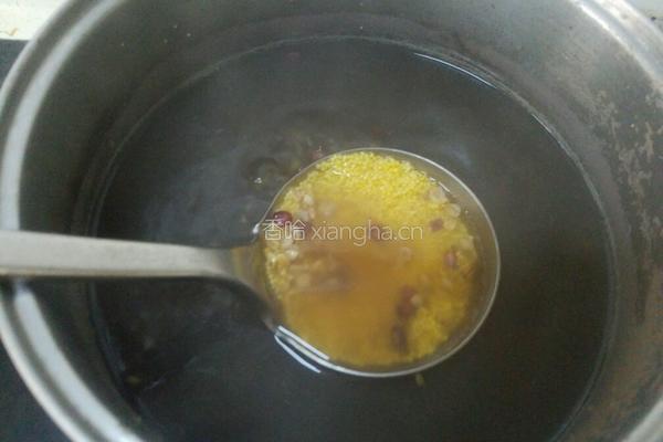 小米燕麦红豆粥的做法图解4