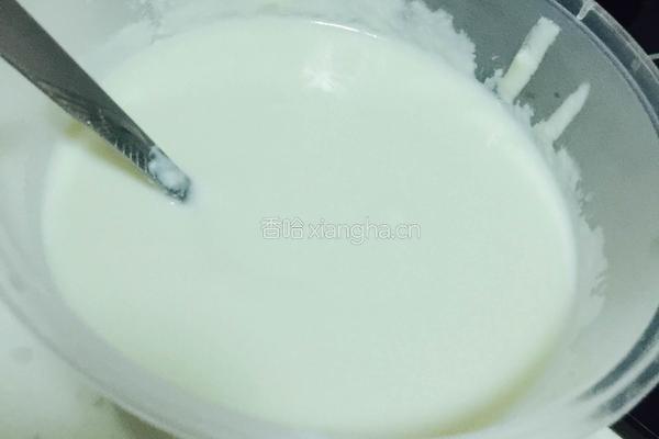 减肥期间的美味自制素蛋黄酱的做法图解3