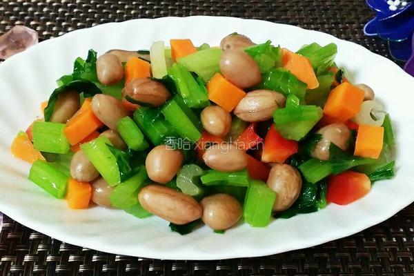 凉拌芹菜花生的做法图解11