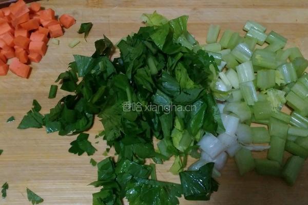 凉拌芹菜花生的做法图解4