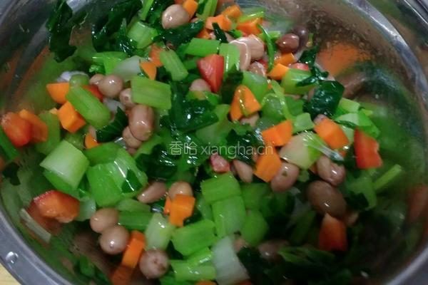 凉拌芹菜花生的做法图解10
