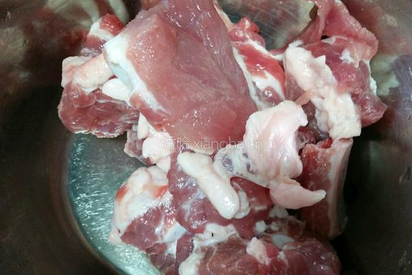 秘制烧排骨的做法图解1