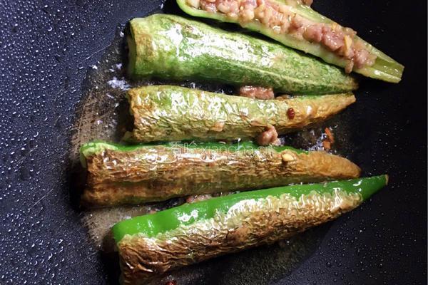 肉酿青椒的做法图解9