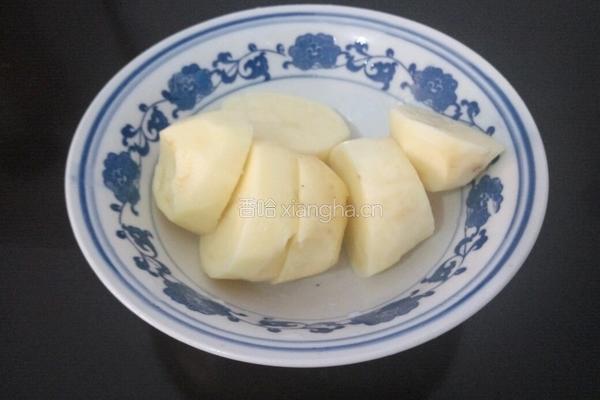 自制土豆饼的做法图解1