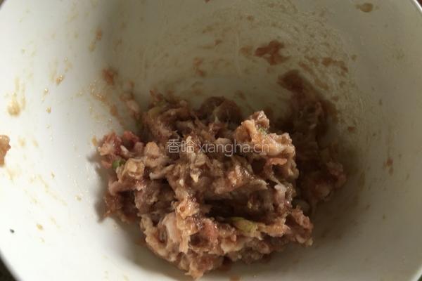 香菜馅饺子的做法图解2