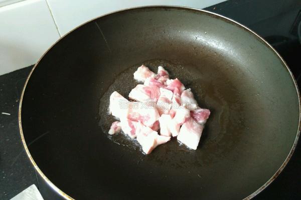 五花肉炒茄子的做法图解3