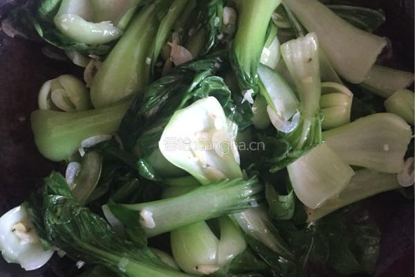 油菜炒虾皮的做法图解7