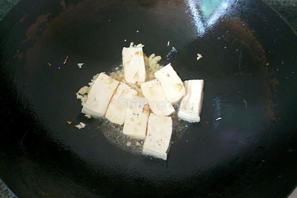 白苋菜豆腐滚双蛋的做法图解3
