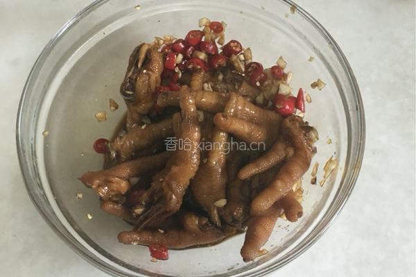 香辣爽口凤爪的做法图解7