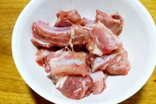 腐乳苦瓜烧排的做法图解3