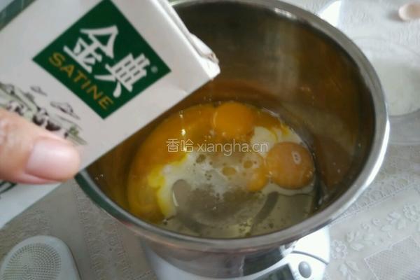蔓越莓蛋糕的做法图解3
