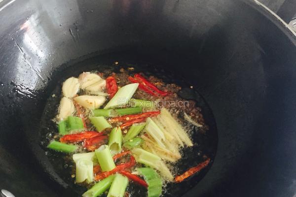 干锅鸭翅的做法图解11