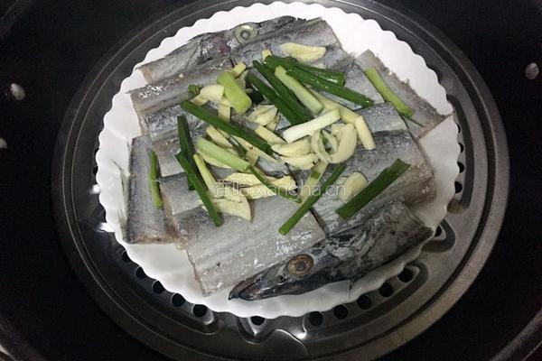 蒸带鱼的做法图解5