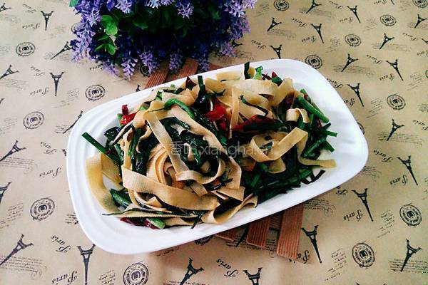 干豆腐炒韭菜的做法图解6
