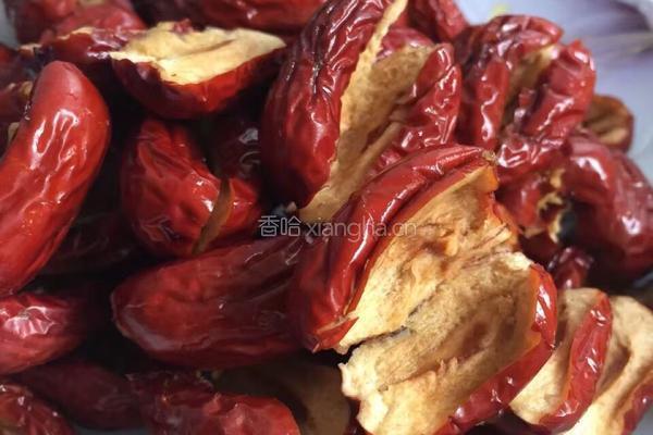 枣泥馅绿豆糕的做法图解4