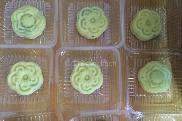 枣泥馅绿豆糕的做法图解9