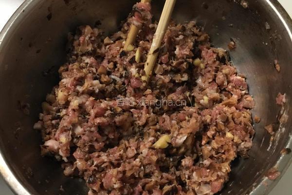 金鱼水饺的做法图解1