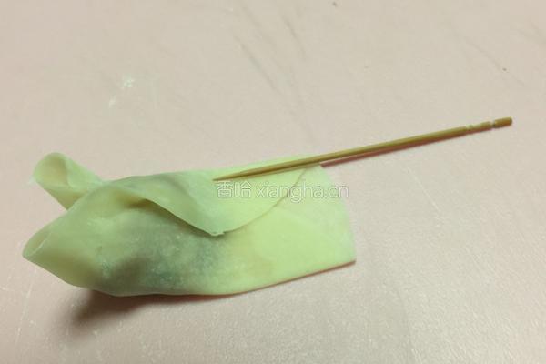 金鱼水饺的做法图解7