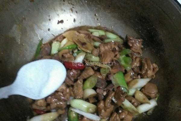 姜葱炒鸡的做法图解8