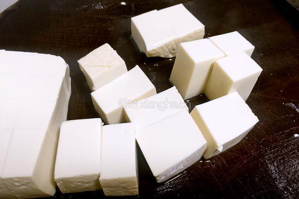 豆腐蛤蜊汤的做法图解2