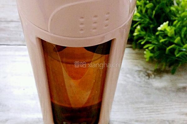红枣枸杞茶的做法图解5