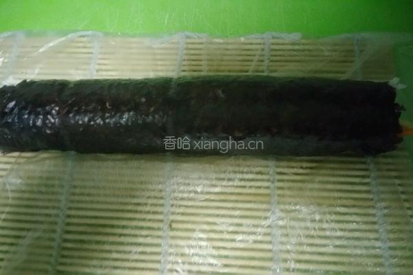 金枪鱼紫菜包饭的做法图解8