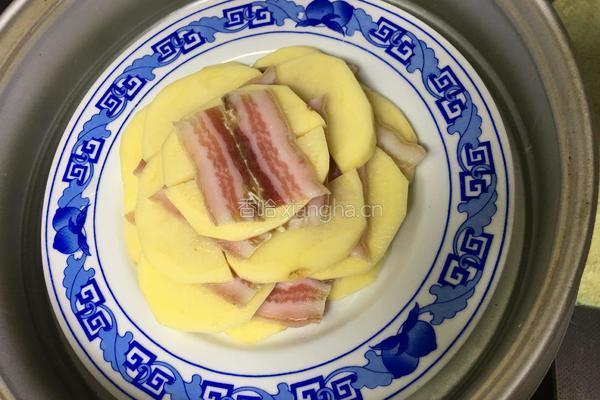 土豆蒸肉的做法图解5