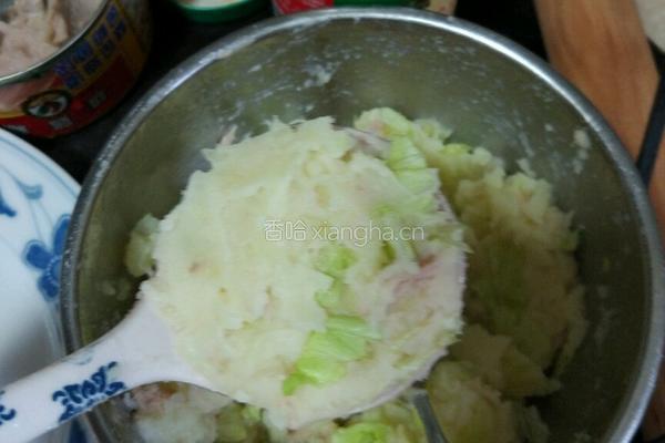 金枪鱼土豆沙拉的做法图解8
